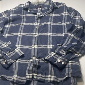 UNTUCKit Blue and White Plaid Button-Down Shirt